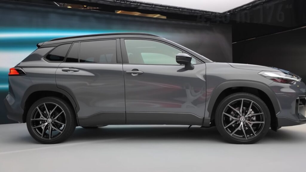 Toyota Corolla Cross 2025 SUV